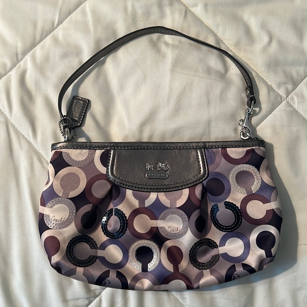 Small Coach hand bag